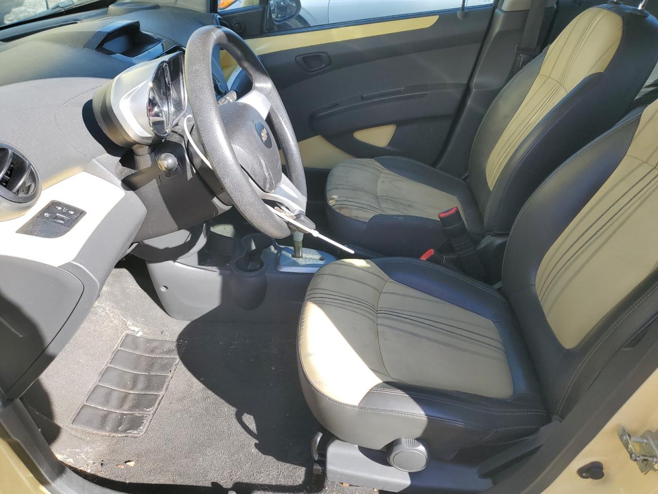 2015 Chevrolet Spark Ls VIN: KL8CB6S92FC714363 Lot: 93092195