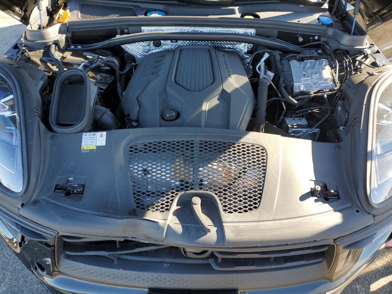 2022 Porsche Macan VIN: WP1AA2A51NLB04069 Lot: 92630095