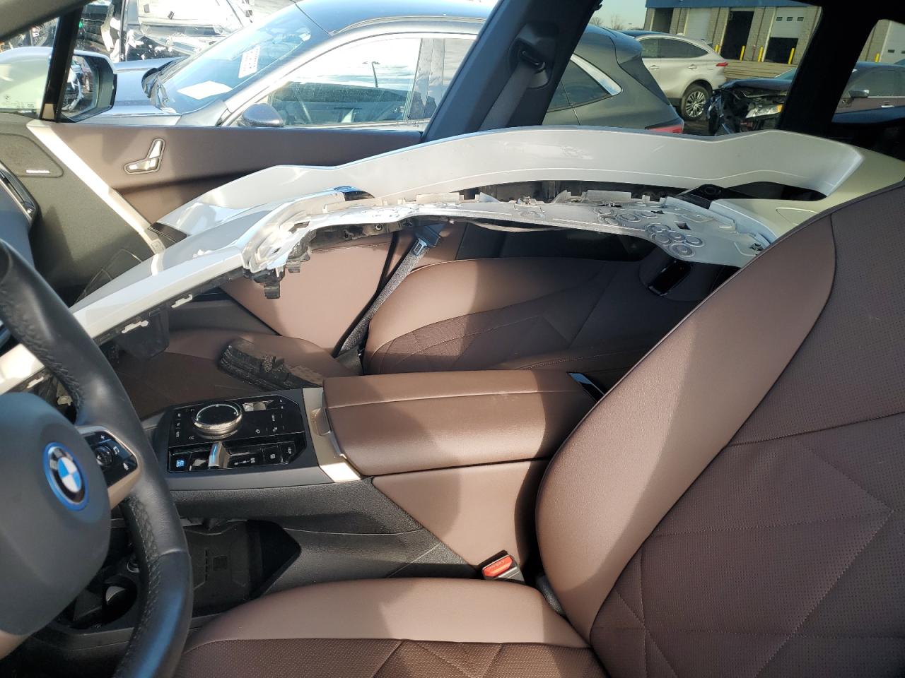 2024 BMW Ix xDrive50 VIN: WB523CF05RCR68210 Lot: 92806865