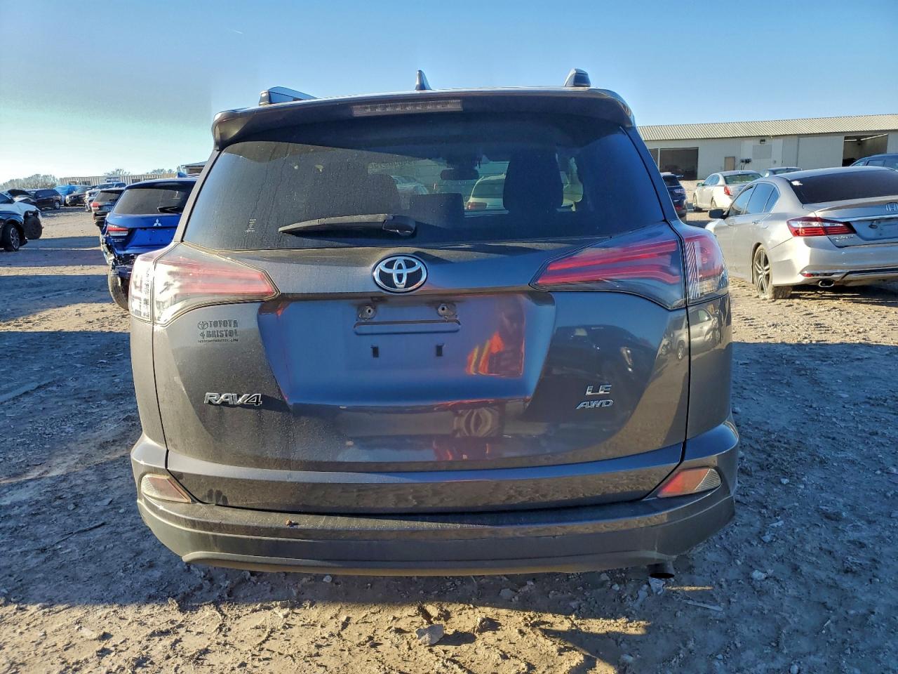 2017 Toyota Rav4 Le VIN: JTMBFREV8HJ146815 Lot: 94658315