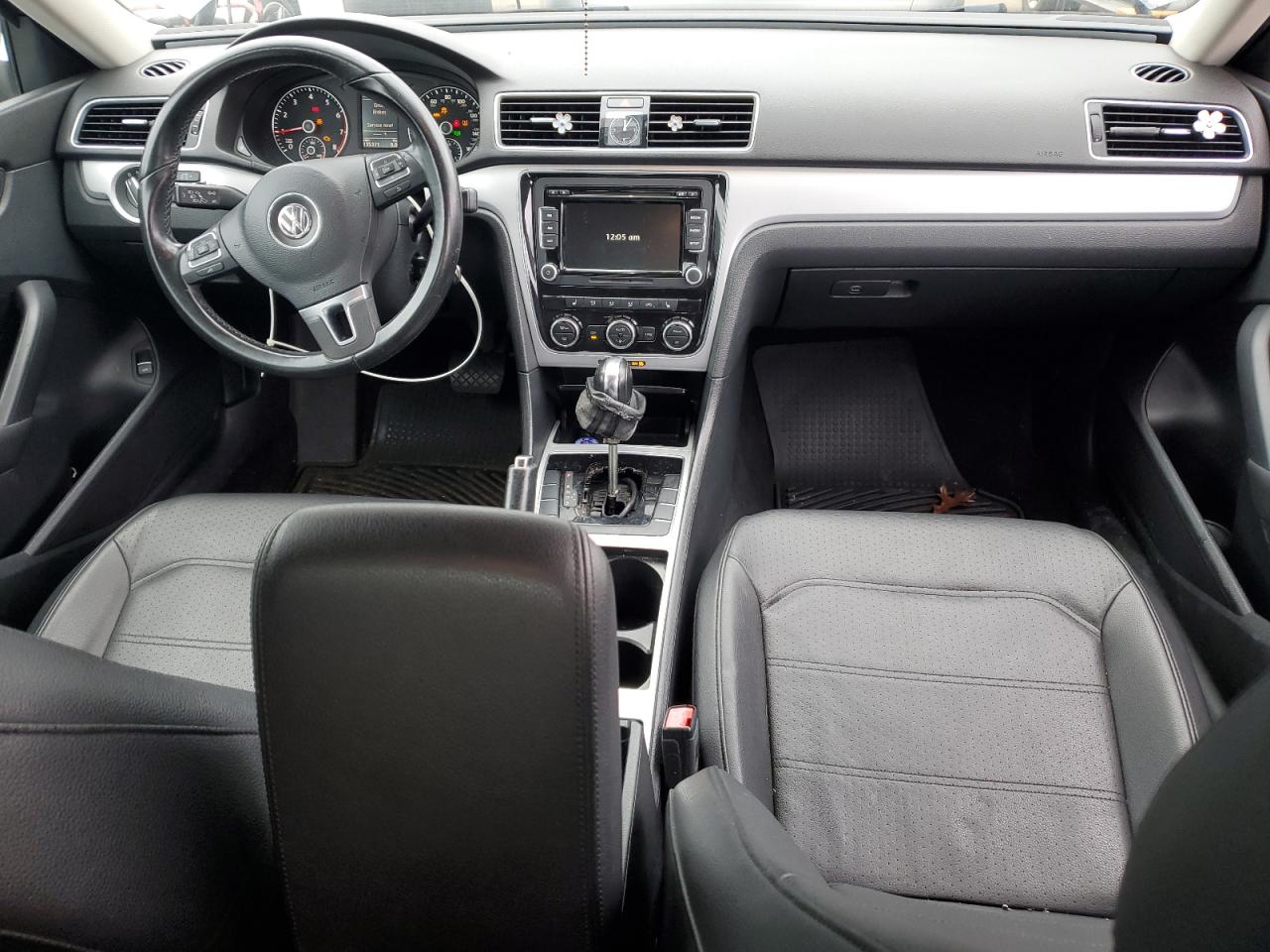 2012 Volkswagen Passat Se VIN: 1VWBP7A3XCC075276 Lot: 93314035