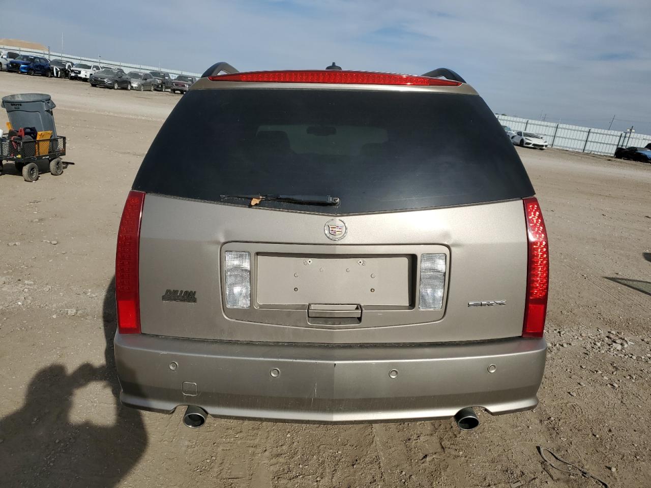 2004 Cadillac Srx VIN: 1GYEE637940165807 Lot: 91517645
