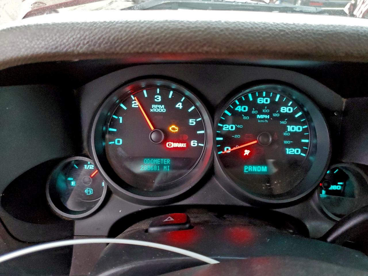 2011 GMC Sierra K1500 VIN: 1GTN2TE0XBZ261175 Lot: 94576275