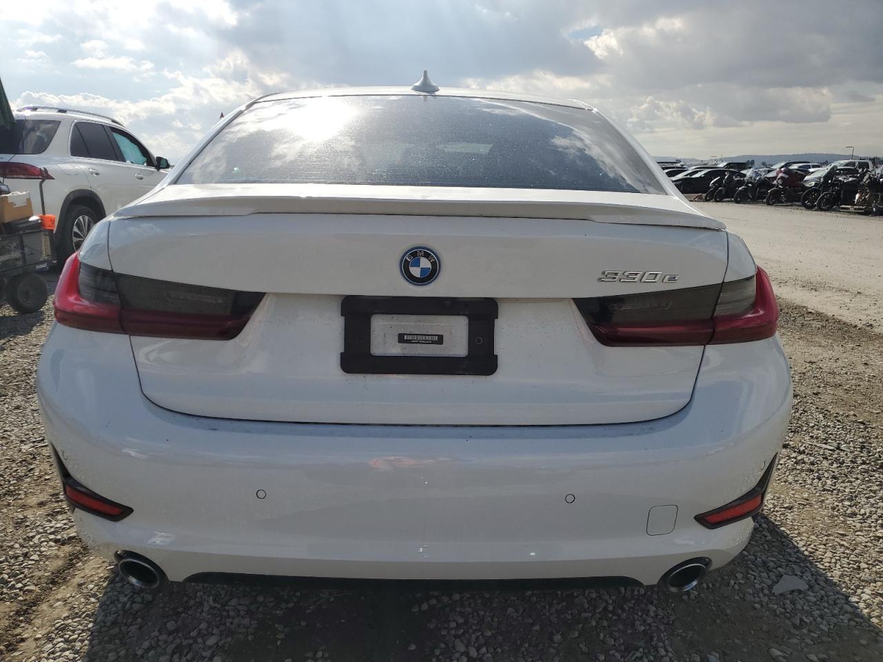 2022 BMW 330E VIN: 3MW5P7J0XN8C68718 Lot: 93958505