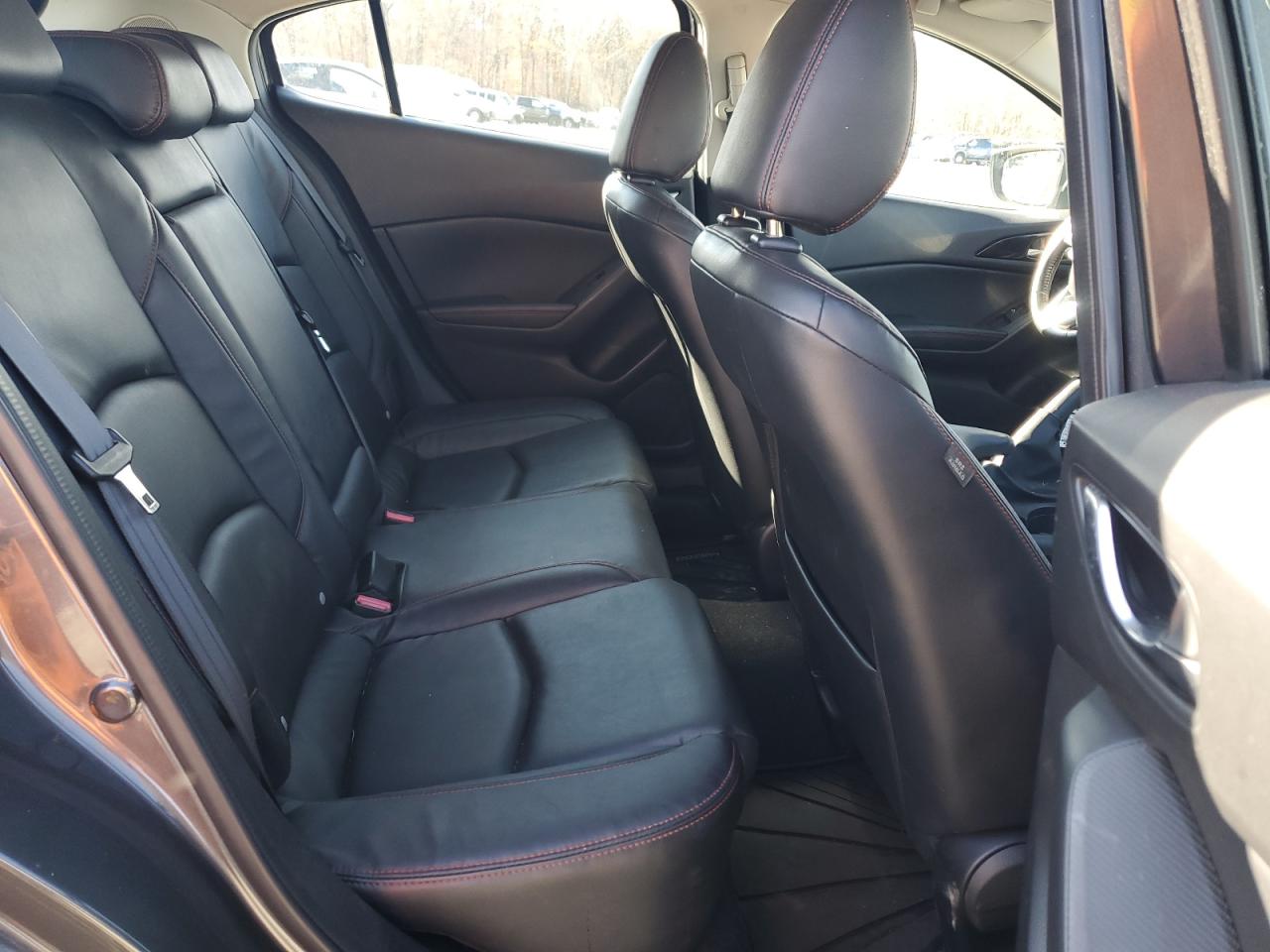 2015 Mazda 3 Touring VIN: JM1BM1L3XF1230690 Lot: 92618635