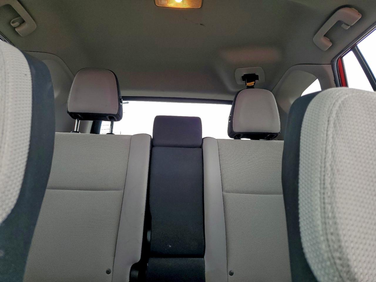 2017 Toyota Rav4 Xle VIN: 2T3RFREV5HW589861 Lot: 93783195