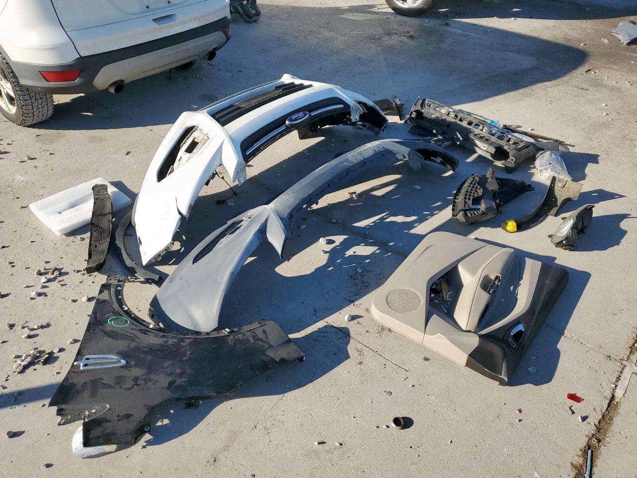 2015 Ford Escape Se VIN: 1FMCU9G96FUA21023 Lot: 91382685