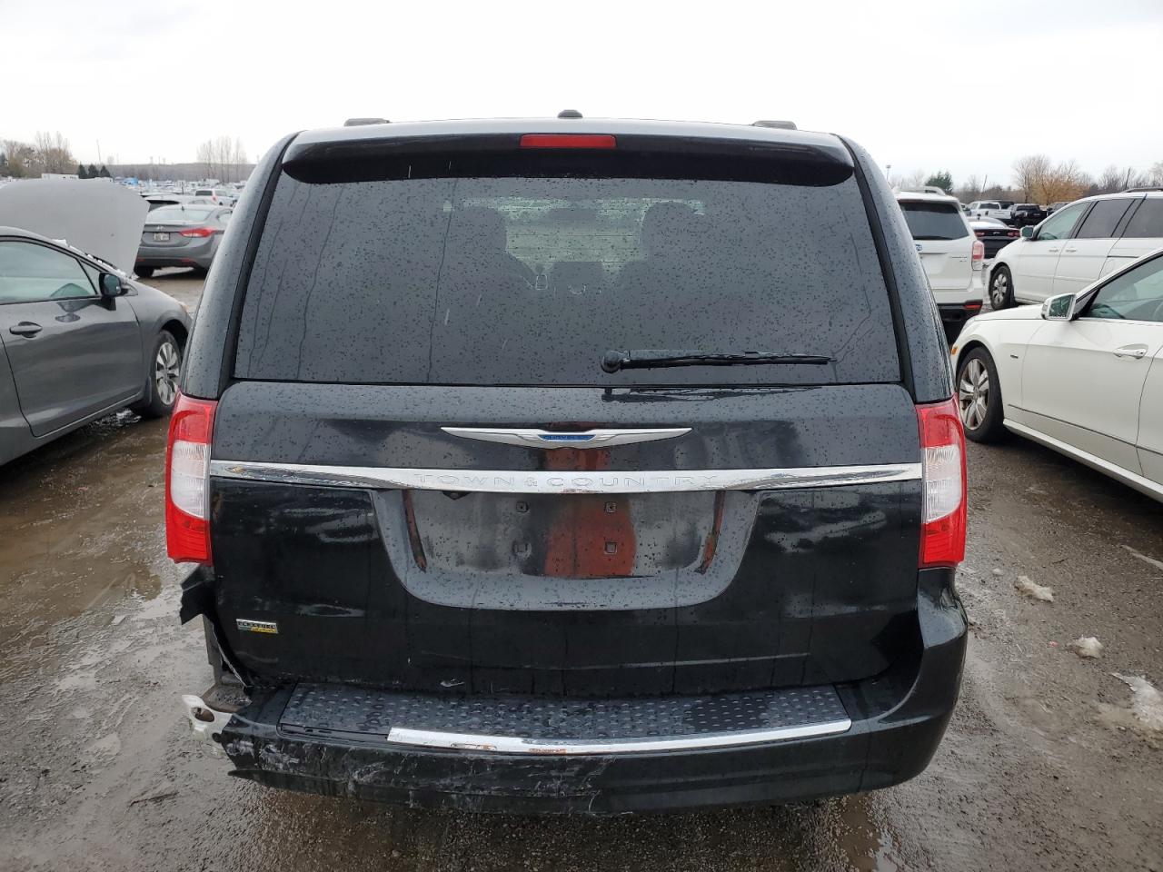 2014 Chrysler Town & Country Touring L VIN: 2C4RC1CG2ER351728 Lot: 91826555