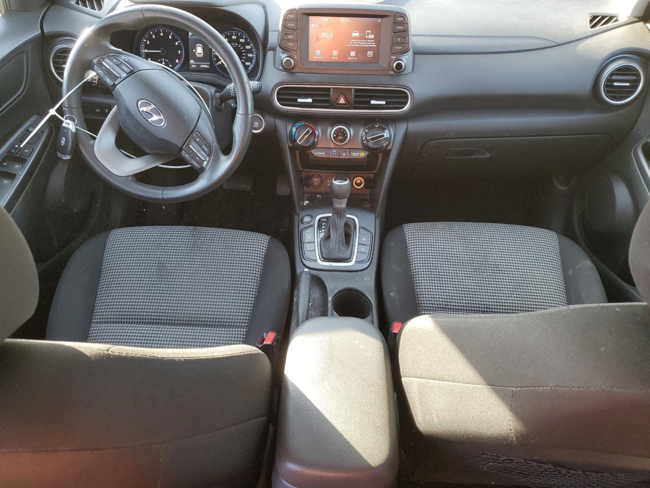 2021 Hyundai Kona Sel Plus VIN: KM8K62AA7MU663490 Lot: 92200565