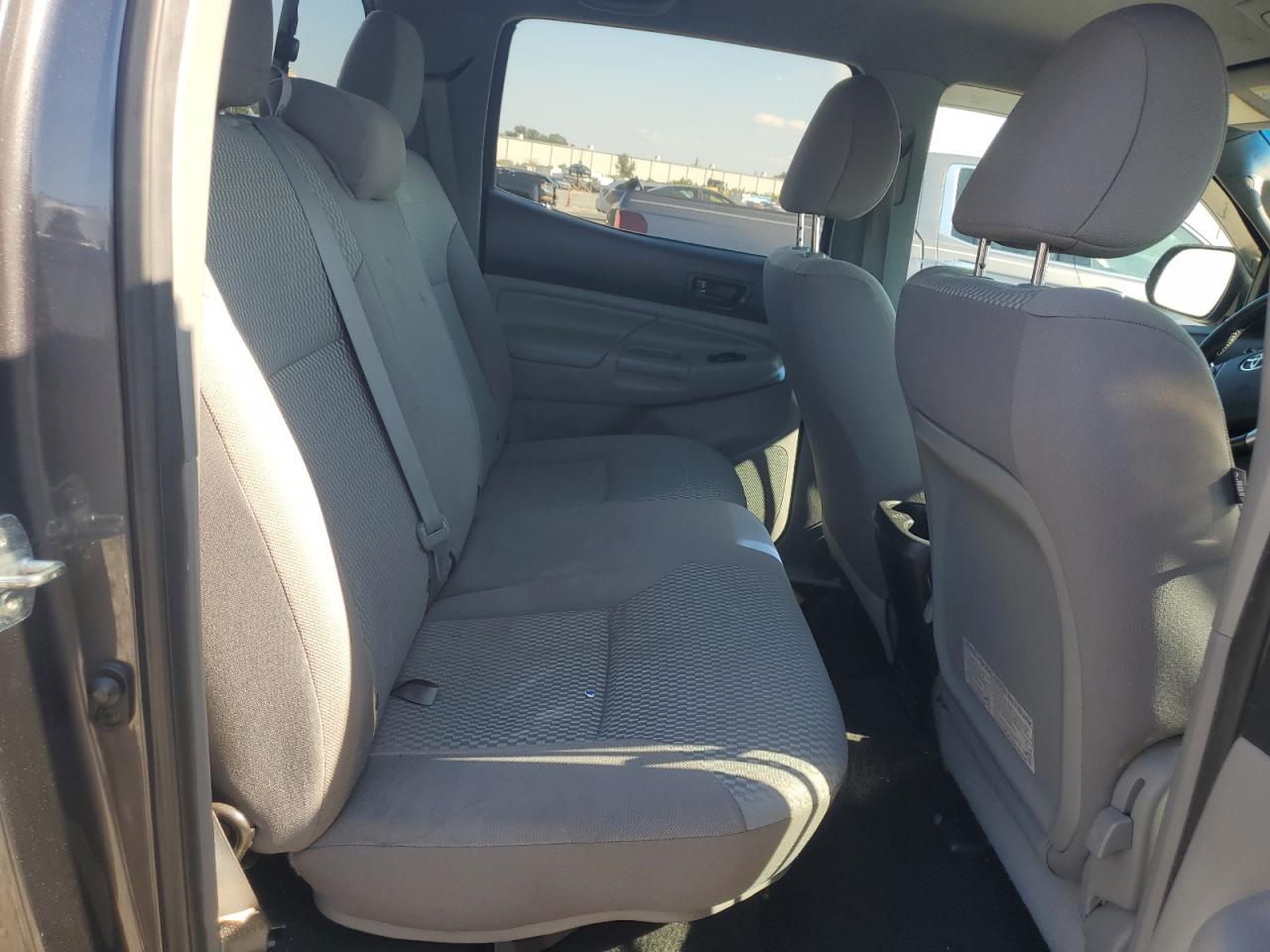 2014 Toyota Tacoma Double Cab VIN: 5TFJX4GN0EX027285 Lot: 93227995