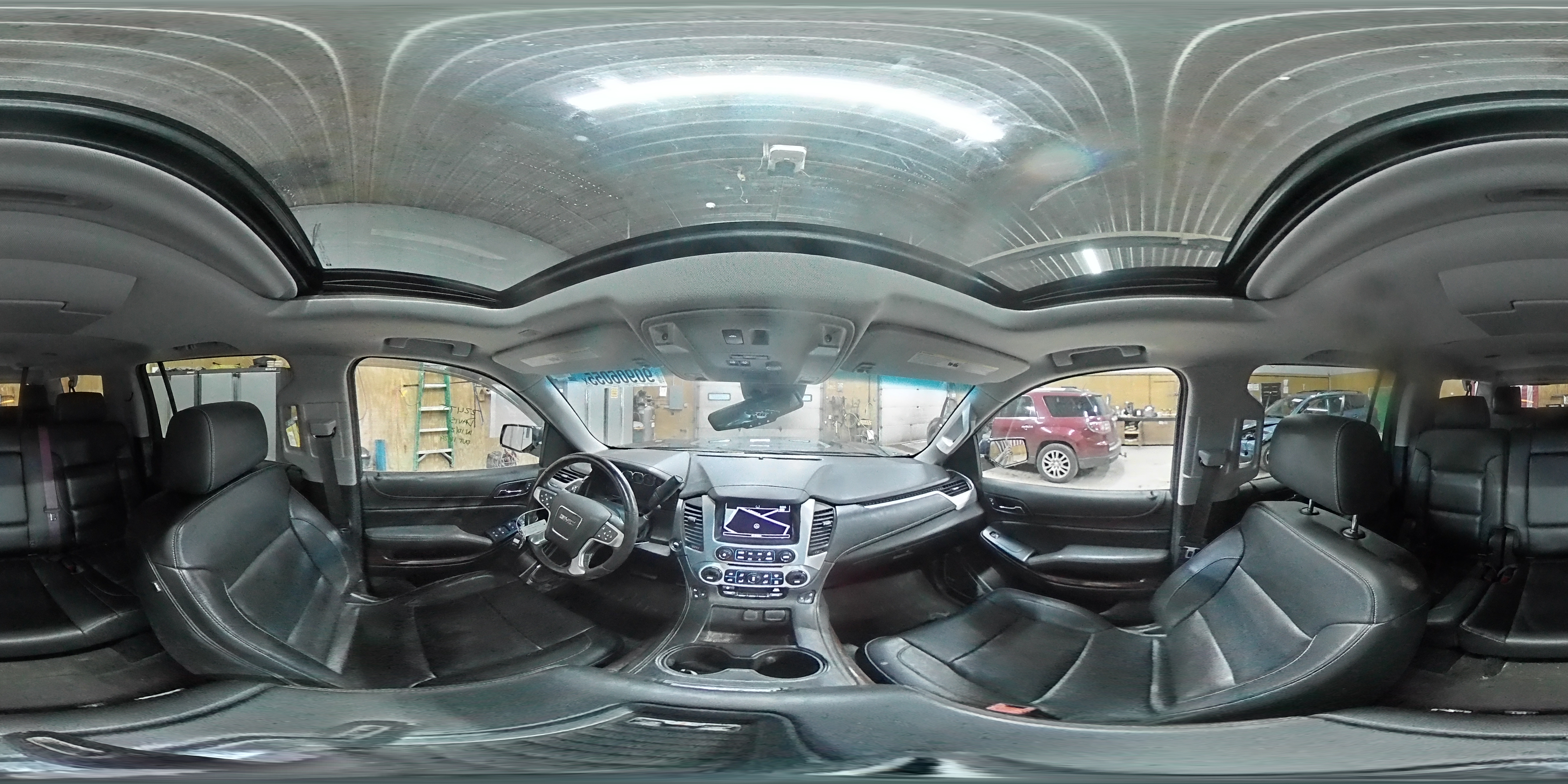 2017 GMC Yukon Xl K1500 Slt VIN: 1GKS2GKC8HR141381 Lot: 90906055