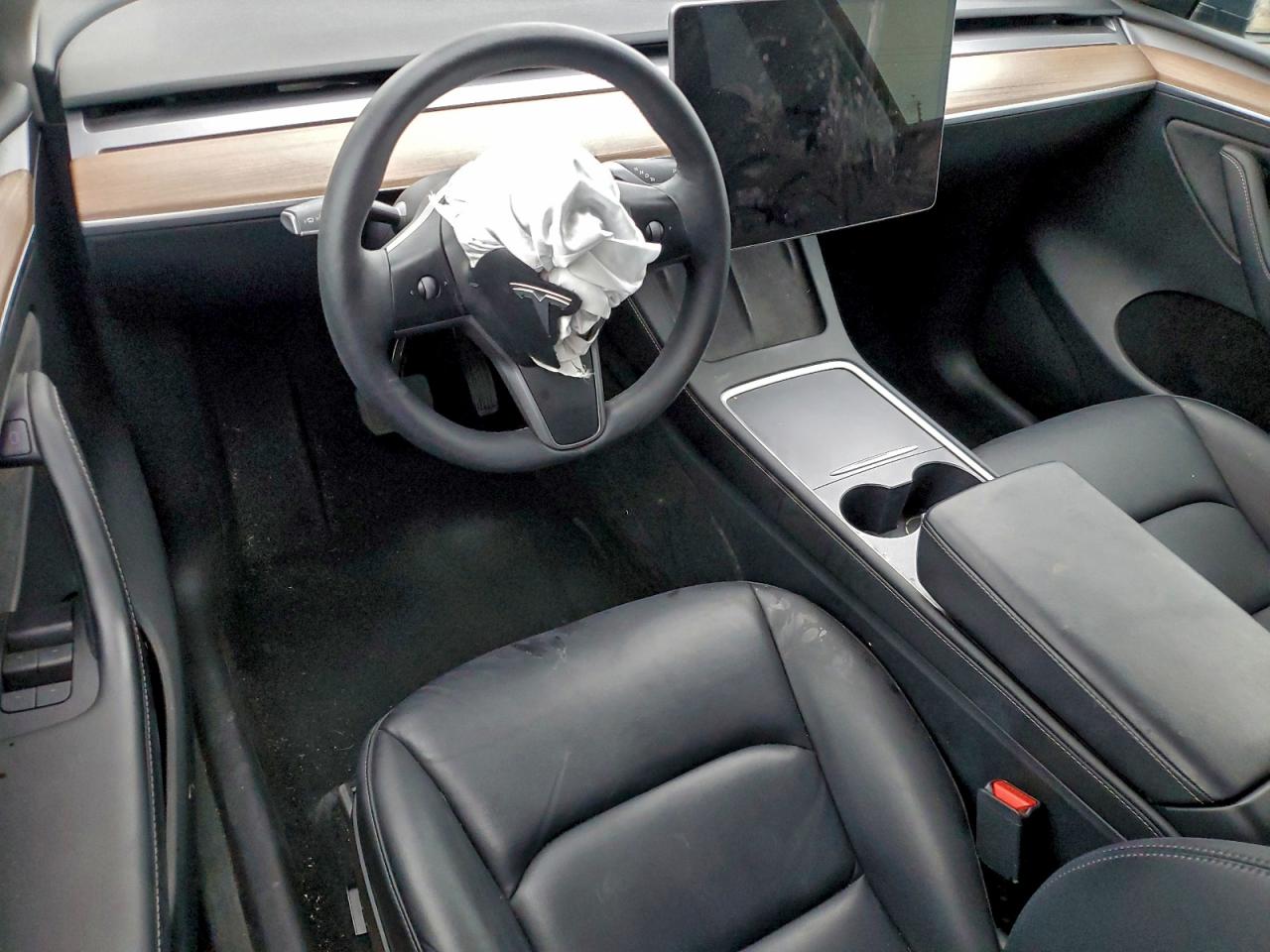 2023 Tesla Model Y VIN: 7SAYGAEE9PF750911 Lot: 94286175