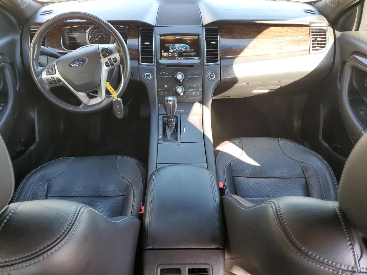 2015 Ford Taurus Limited VIN: 1FAHP2F80FG146590 Lot: 92655055