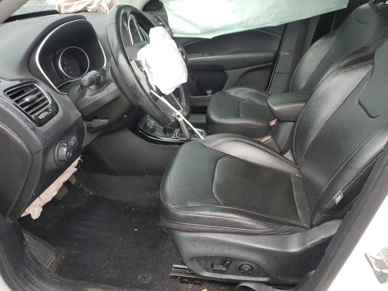 2019 Jeep Compass Limited VIN: 3C4NJDCB8KT817794 Lot: 93300595