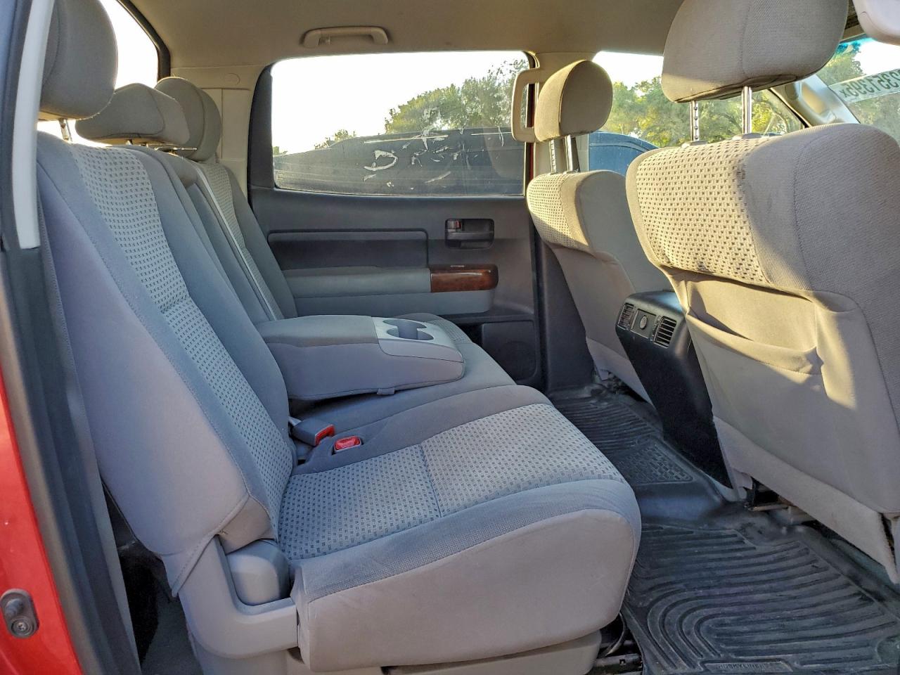 2011 Toyota Tundra Crewmax Sr5 VIN: 5TFDW5F1XBX177887 Lot: 92351395