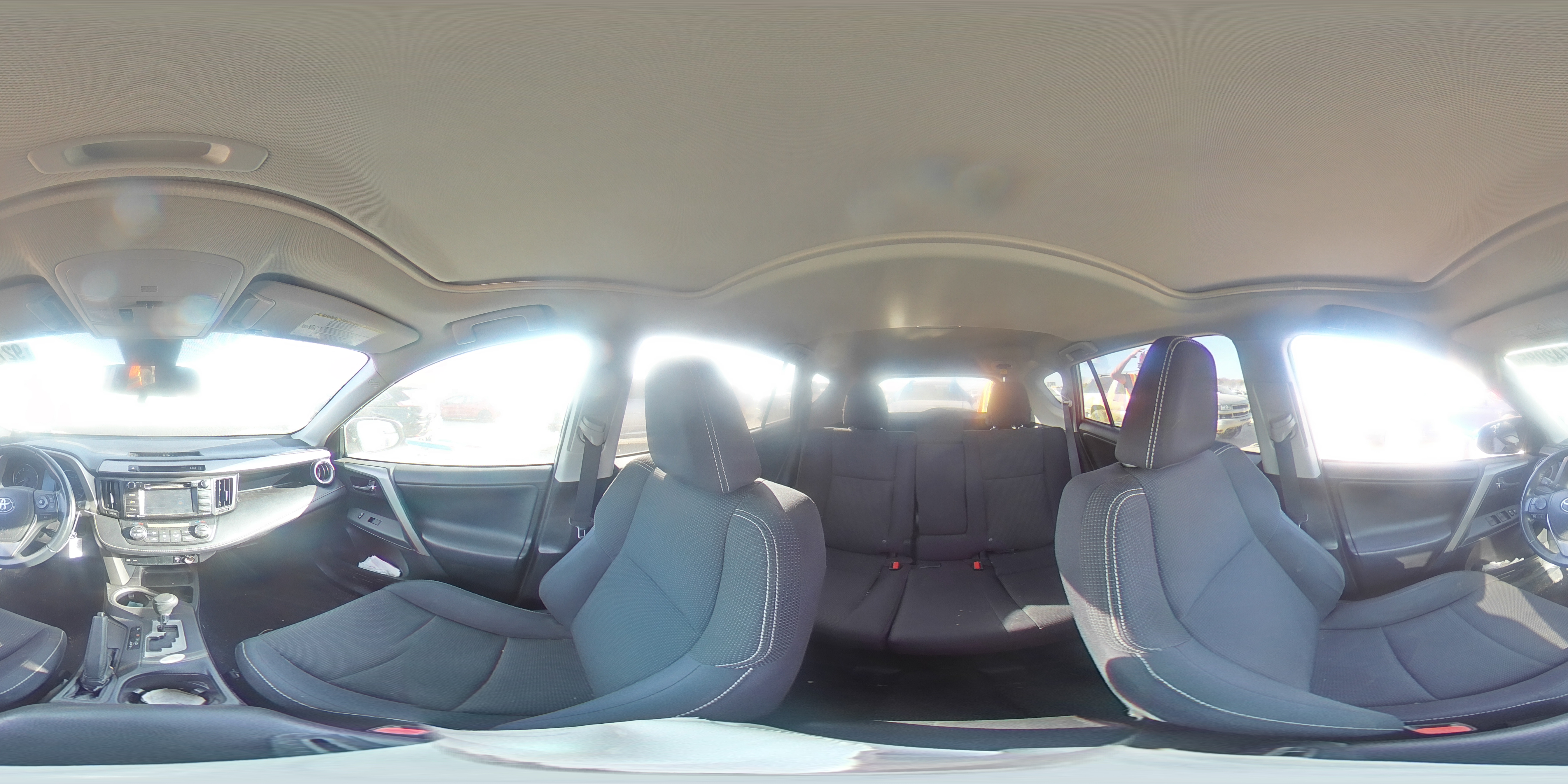 2017 Toyota Rav4 Xle VIN: 2T3RFREV8HW574786 Lot: 92742085