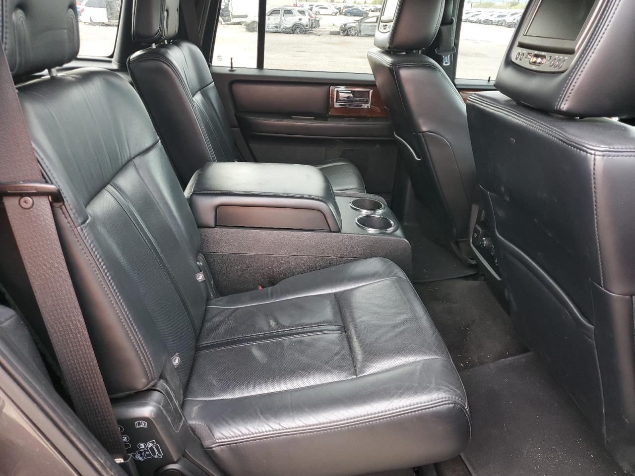 2015 Lincoln Navigator VIN: 5LMJJ2HT8FEJ01738 Lot: 93355395