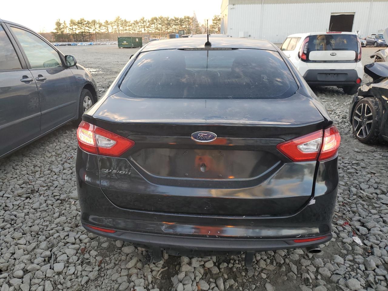 2014 Ford Fusion S VIN: 3FA6P0G76ER117829 Lot: 91100555
