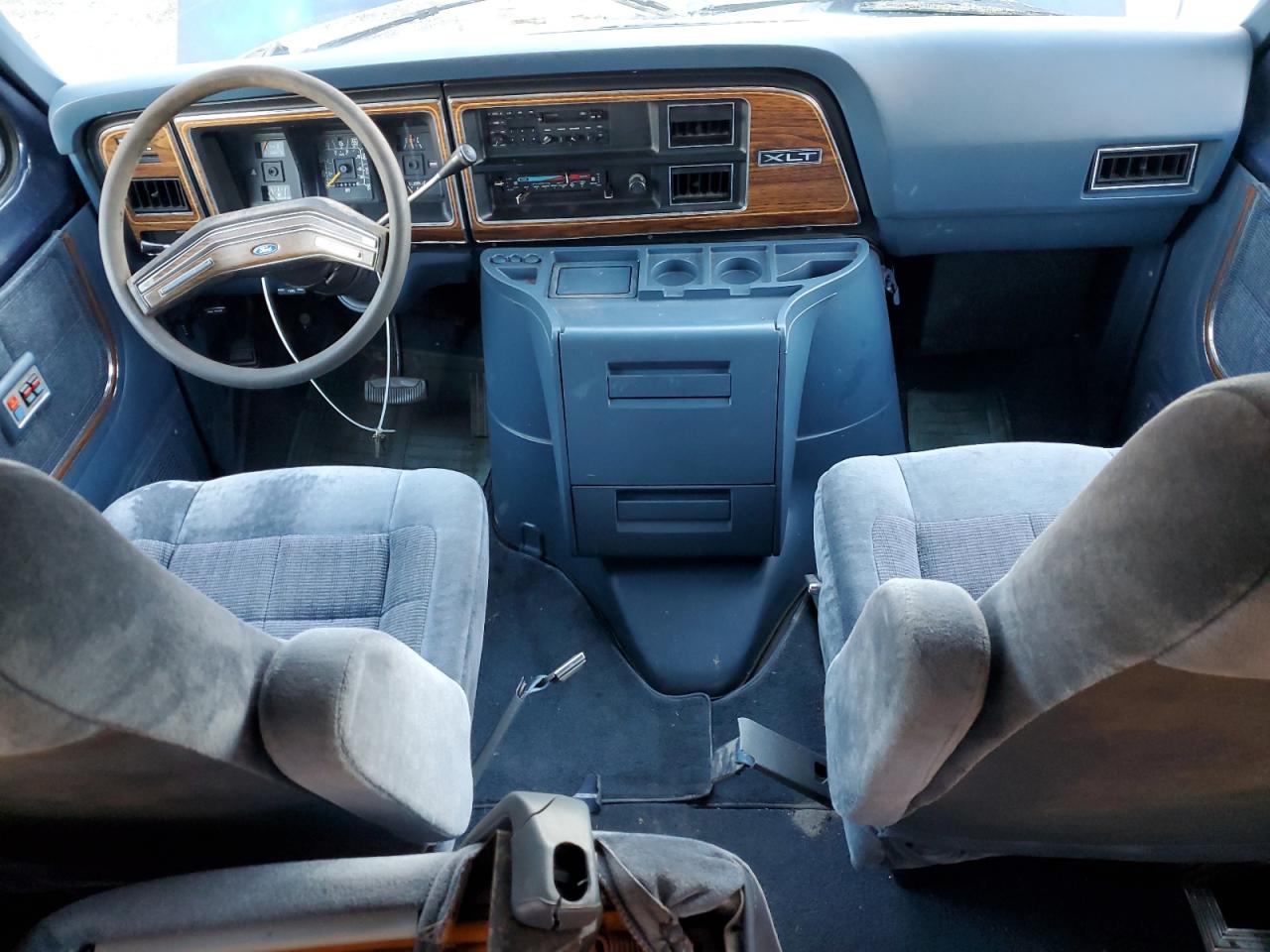 1988 Ford Econoline E250 VIN: 1FBHE21H9JHC04470 Lot: 92865825