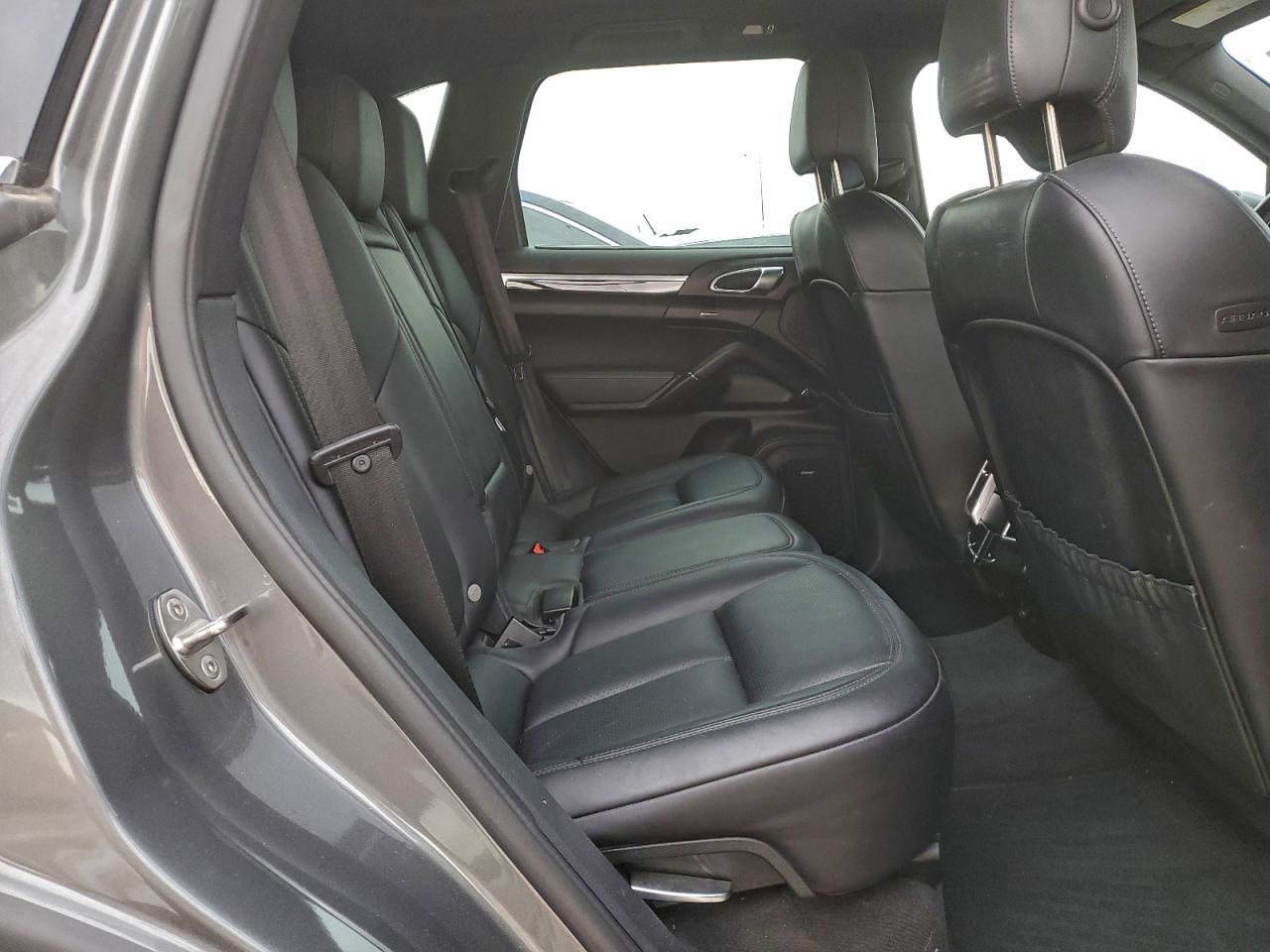 2016 Porsche Cayenne VIN: WP1AA2A27GLA09606 Lot: 93818275