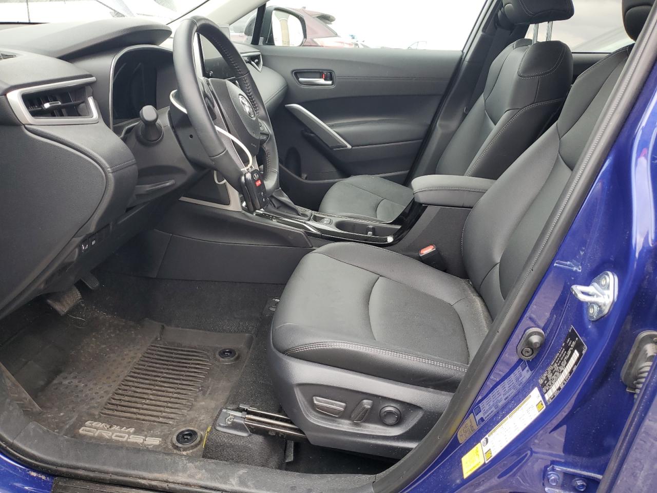 2025 Toyota Corolla Cross Xle VIN: 7MUEAABG7SV125649 Lot: 91457605