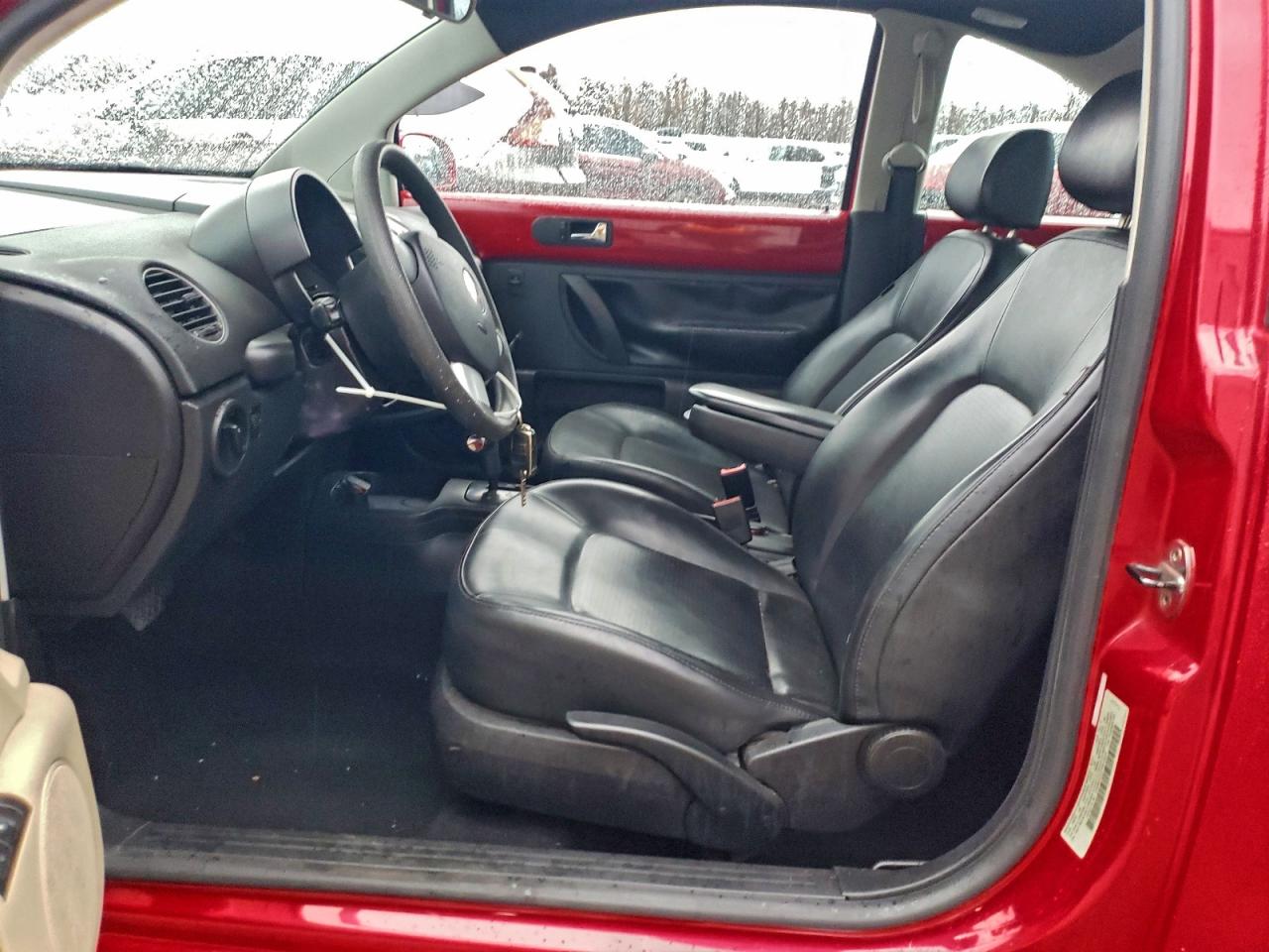 2007 Volkswagen New Beetle 2.5L Option Package 1 VIN: 3VWRW31C27M513500 Lot: 93834105