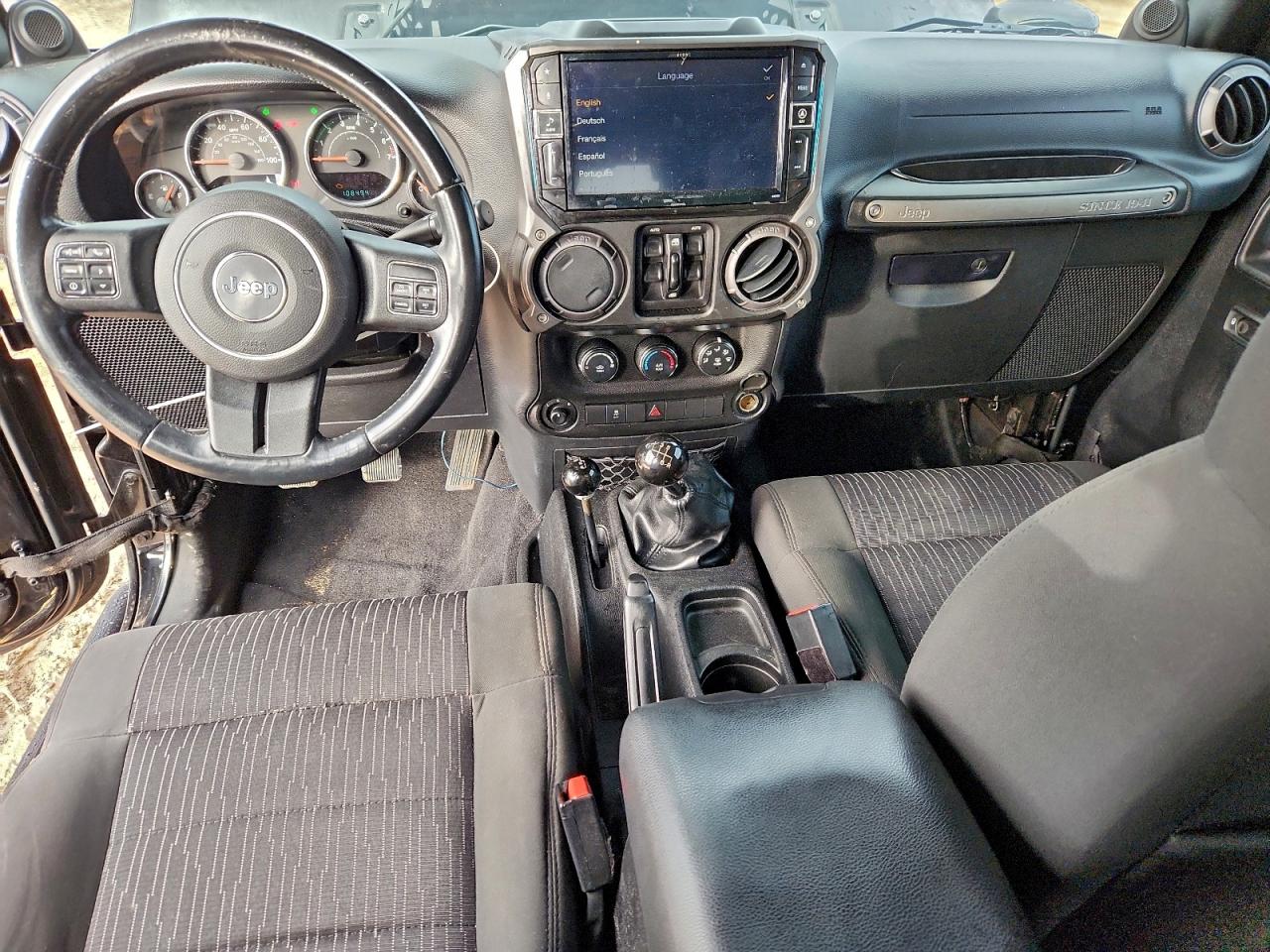 2012 Jeep Wrangler Unlimited Sport VIN: 1C4BJWDG2CL285982 Lot: 94131105