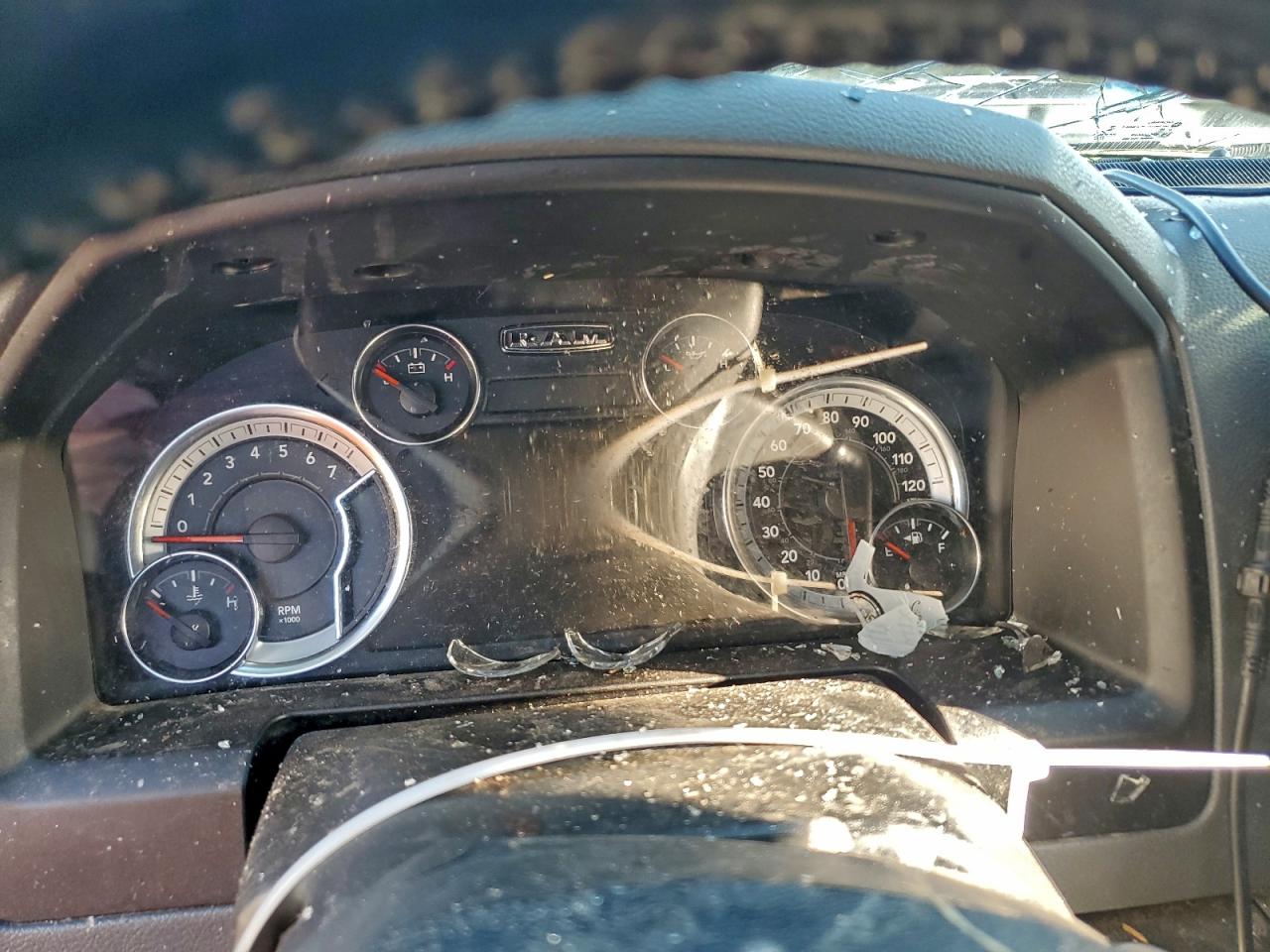 2018 Ram 1500 Slt VIN: 3C6RR7LG8JG195848 Lot: 94520545