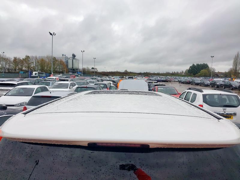 2009 TOYOTA VELLFIRE