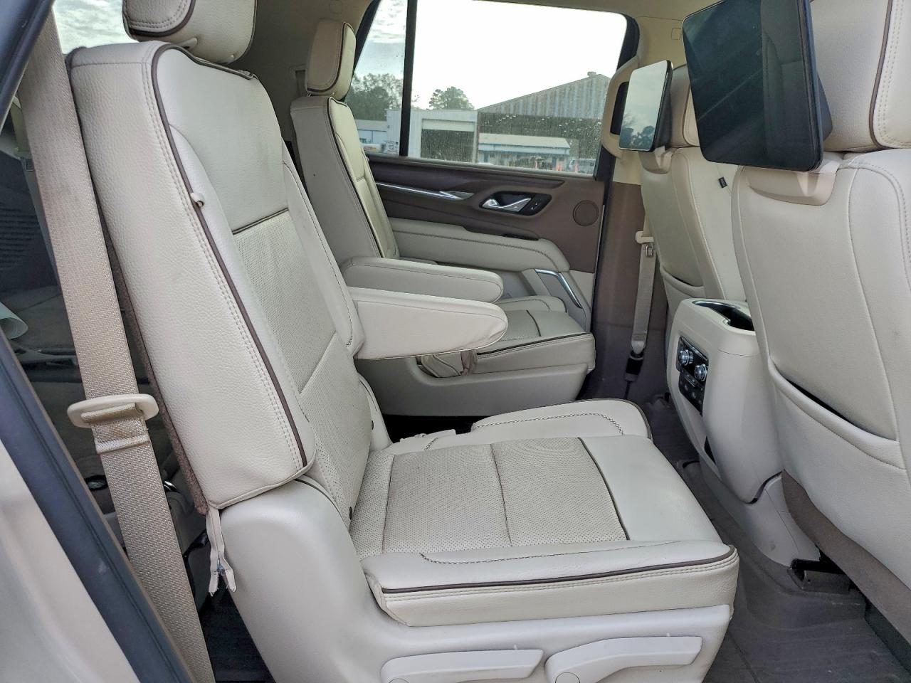 2021 GMC Yukon Denali VIN: 1GKS1DKL8MR231786 Lot: 94337385