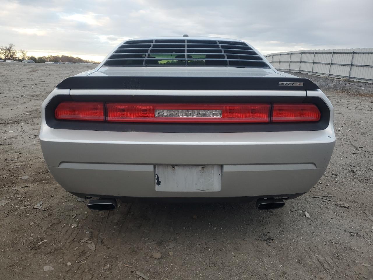 2008 Dodge Challenger Srt-8 VIN: 2B3LJ74WX8H301837 Lot: 91973795