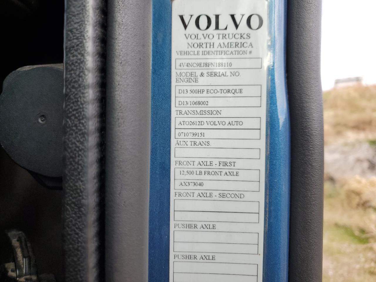 2015 Volvo Vnl Semi Truck VIN: 4V4NC9EJ8FN188110 Lot: 93150025