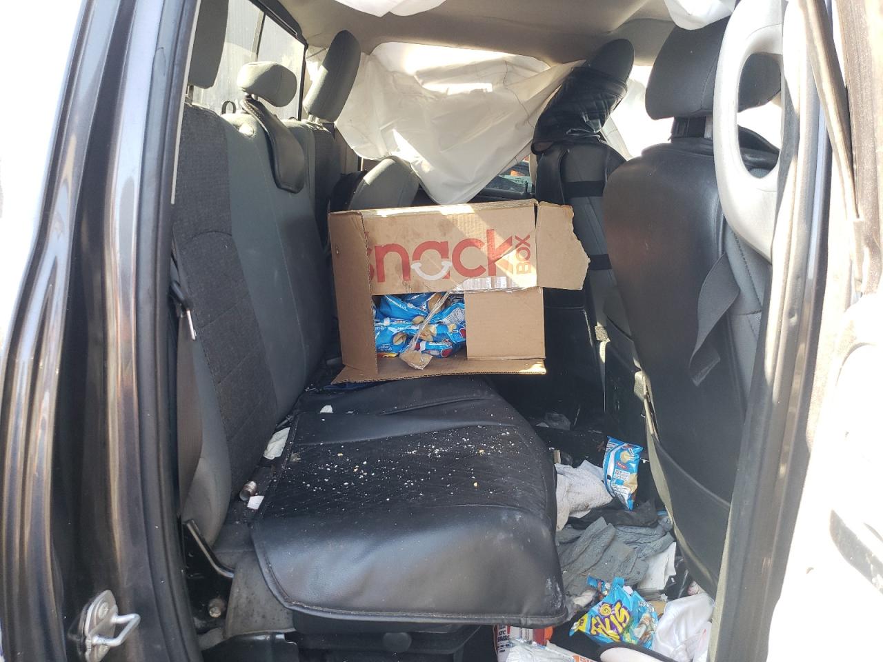 2017 Ram 1500 Slt VIN: 1C6RR6GG7HS675791 Lot: 93964025