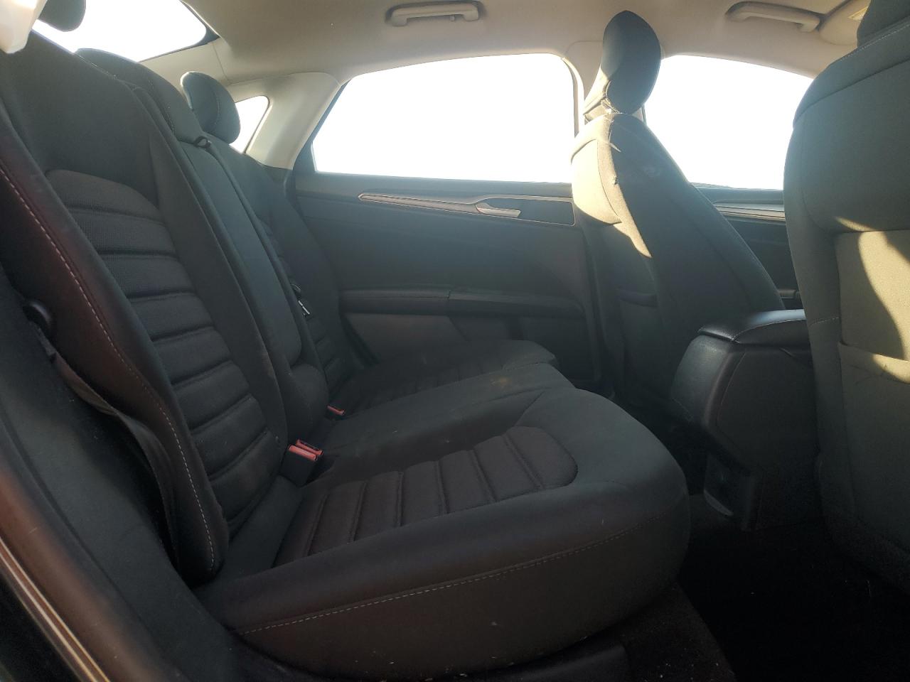 2018 Ford Fusion Se VIN: 3FA6P0H76JR125762 Lot: 91375225