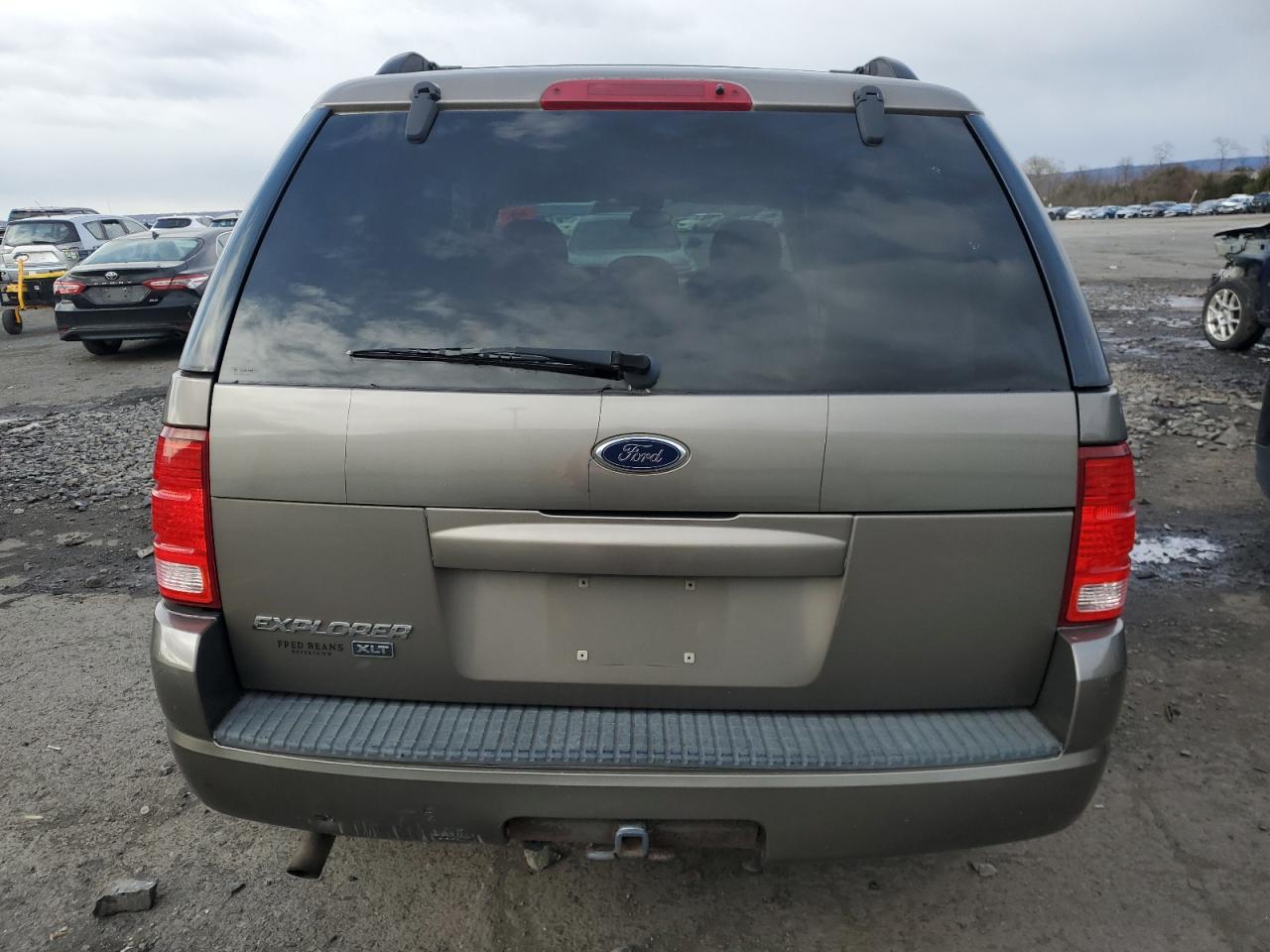 2004 Ford Explorer Xlt VIN: 1FMZU73K94UB95298 Lot: 90720685