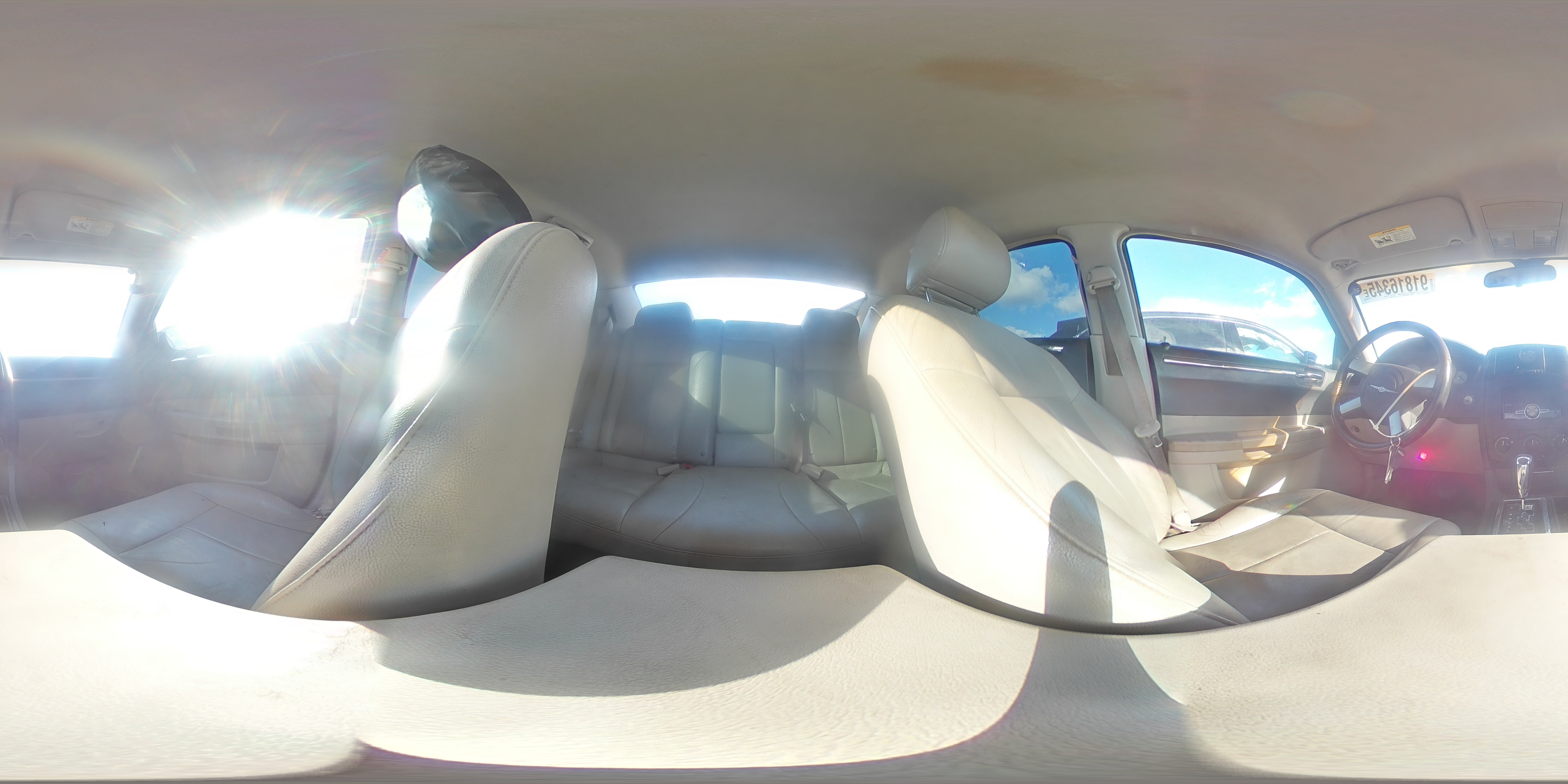 2005 Chrysler 300 Touring VIN: 2C3JA53G05H108374 Lot: 91816345