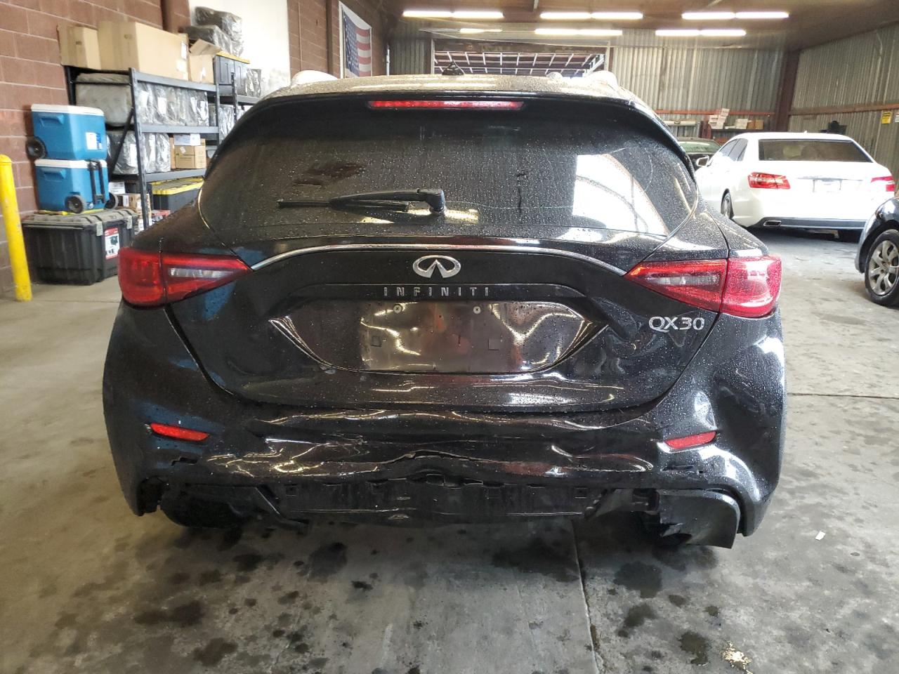 2017 Infiniti Qx30 Base VIN: SJKCH5CP6HA031655 Lot: 93087675