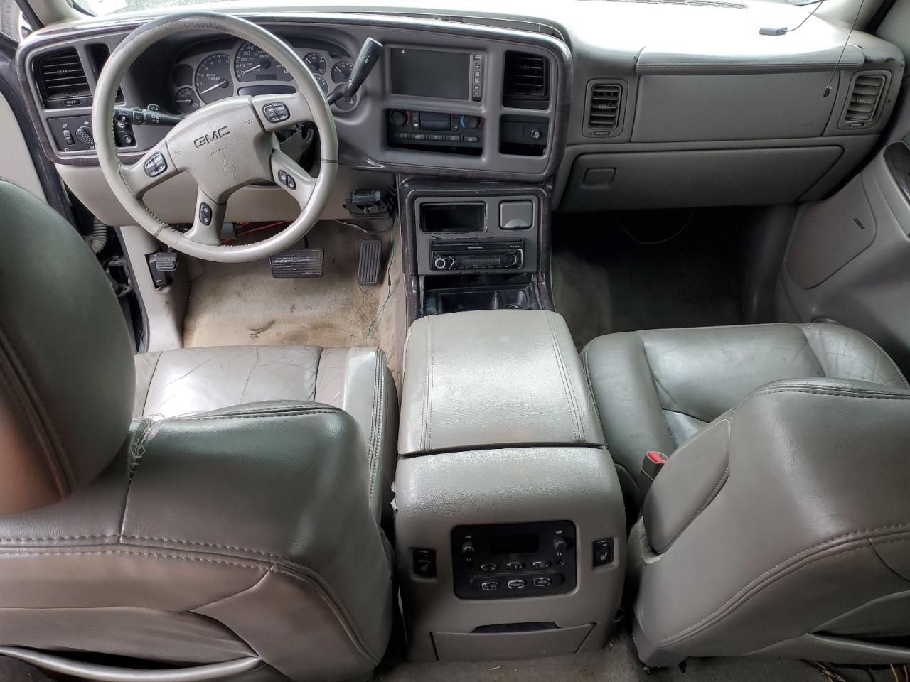 2004 GMC Yukon Denali VIN: 1GKEK63U44J110460 Lot: 92982235