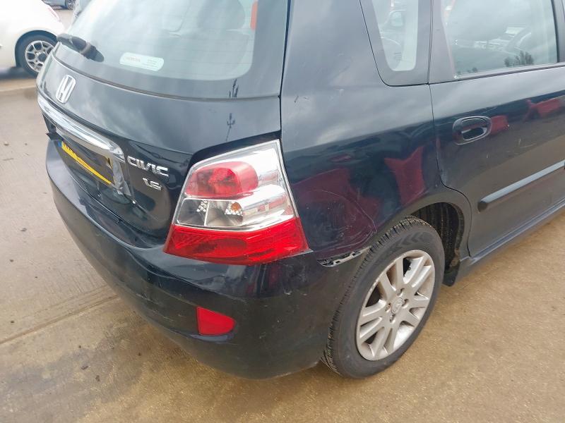 2004 HONDA CIVIC 1.6 I-VTEC EXECUTIVE 5DR AUTO