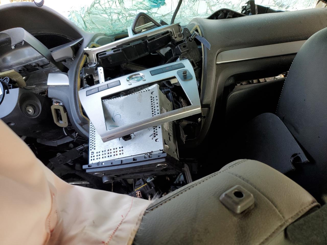 2008 Mercury Milan Premier VIN: 3MEHM08Z18R614527 Lot: 92920685