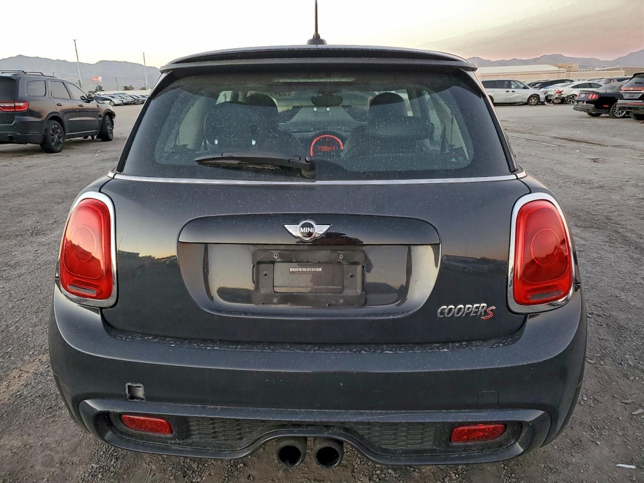 2015 Mini Cooper S VIN: WMWXP7C59F2A34820 Lot: 93486905