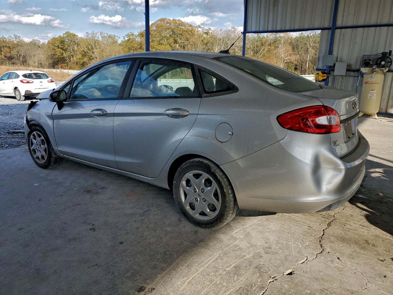 2011 Ford Fiesta S VIN: 3FADP4AJXBM170349 Lot: 94135055