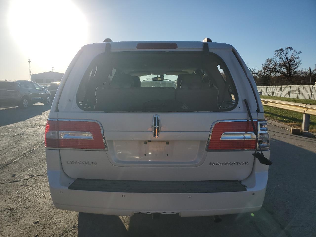 2012 Lincoln Navigator VIN: 5LMJJ2J52CEL08133 Lot: 92127285