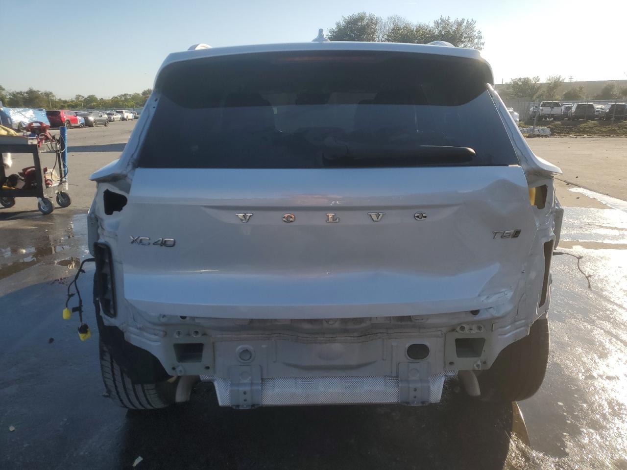 2021 Volvo Xc40 T5 Momentum VIN: YV4162UK4M2486524 Lot: 93013175