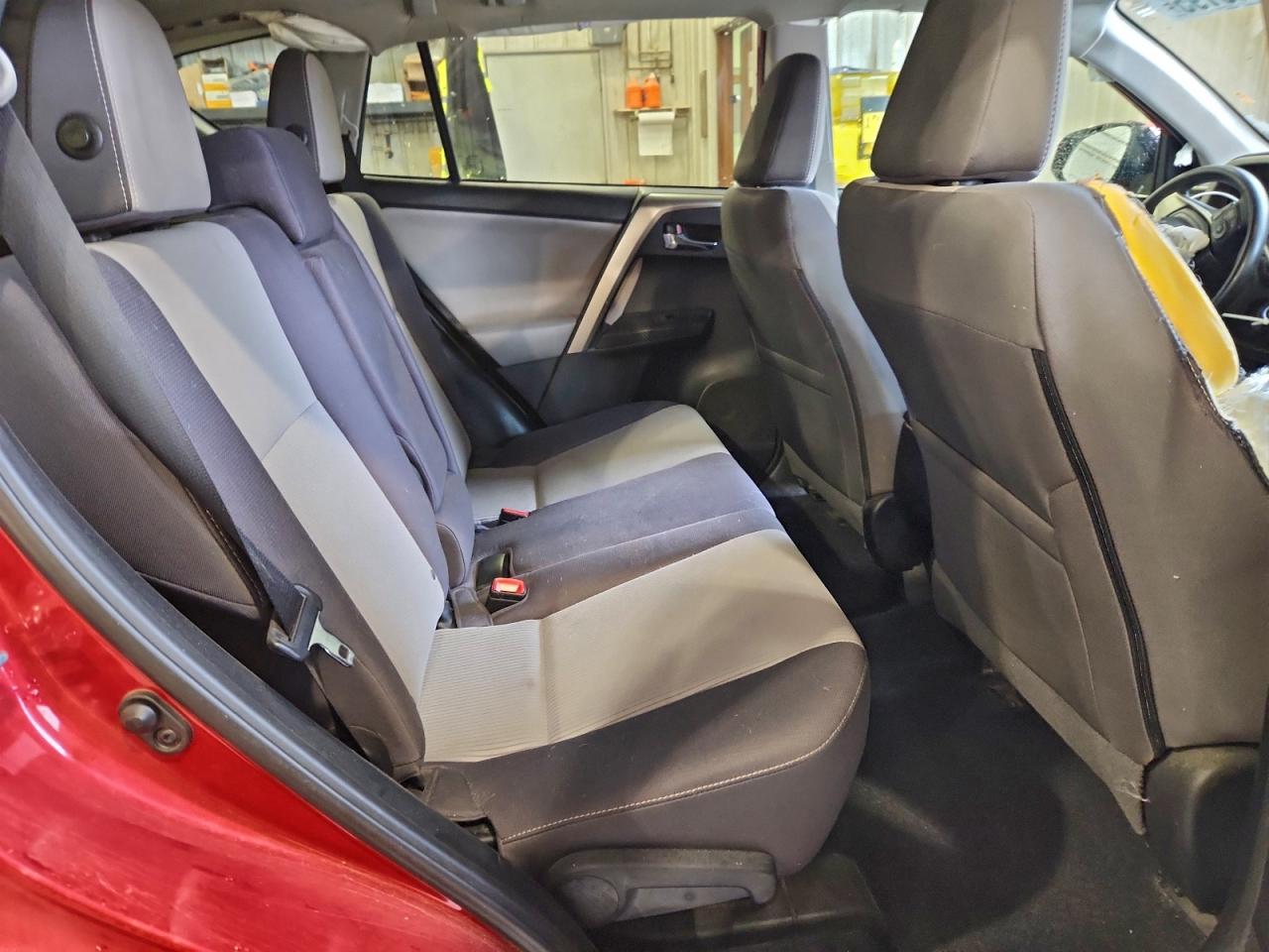 2015 Toyota Rav4 Xle VIN: 2T3WFREV0FW219224 Lot: 93363195