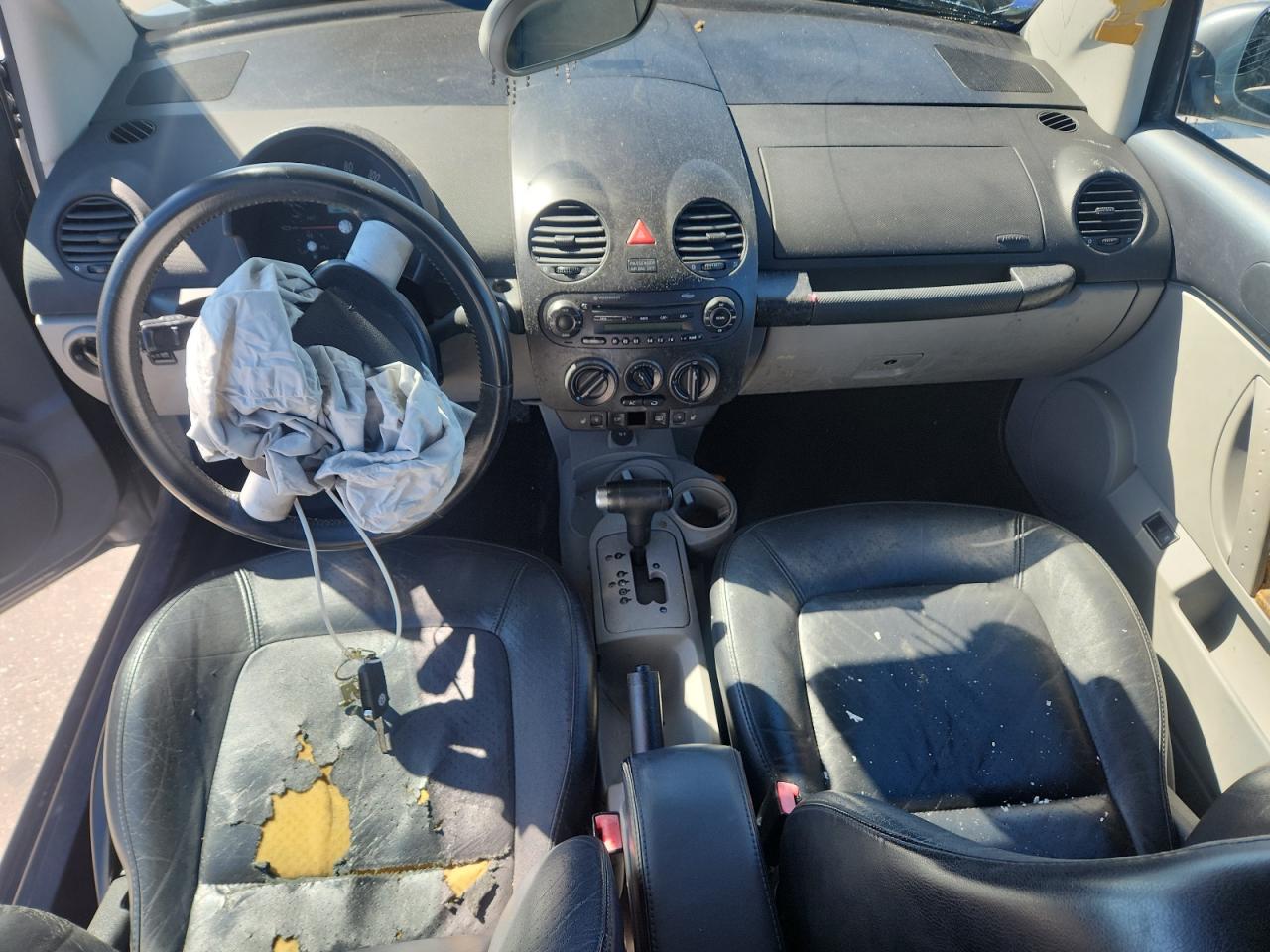 2005 Volkswagen New Beetle Gls VIN: 3VWCM31YX5M361891 Lot: 90656505