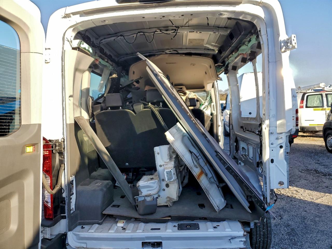 2023 Ford Transit T-350 VIN: 1FBAX2CG9PKA64738 Lot: 93123465