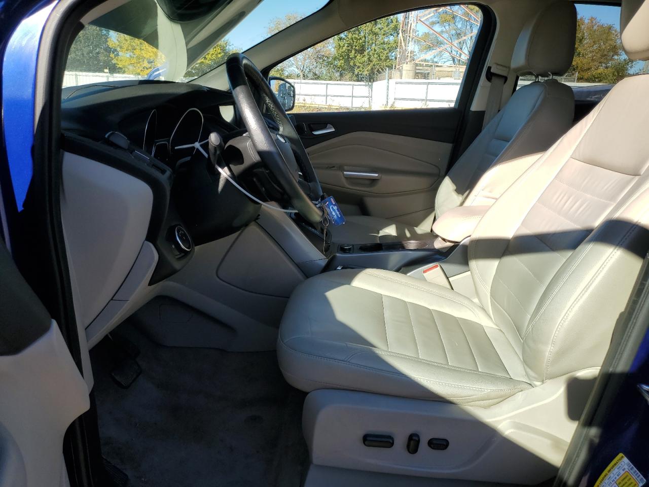 2015 Ford Escape Se VIN: 1FMCU9G97FUB69360 Lot: 91332385