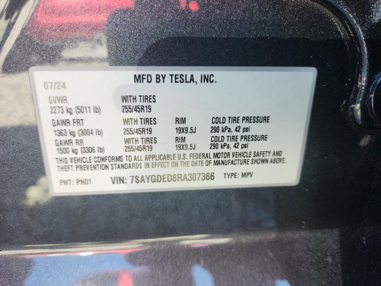 2024 Tesla Model Y VIN: 7SAYGDED8RA307366 Lot: 92084915