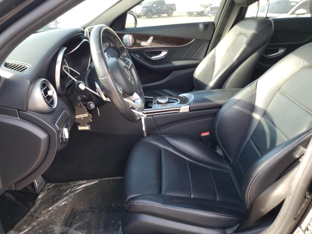 2018 Mercedes-Benz C 300 VIN: 55SWF4JB9JU240942 Lot: 91268355